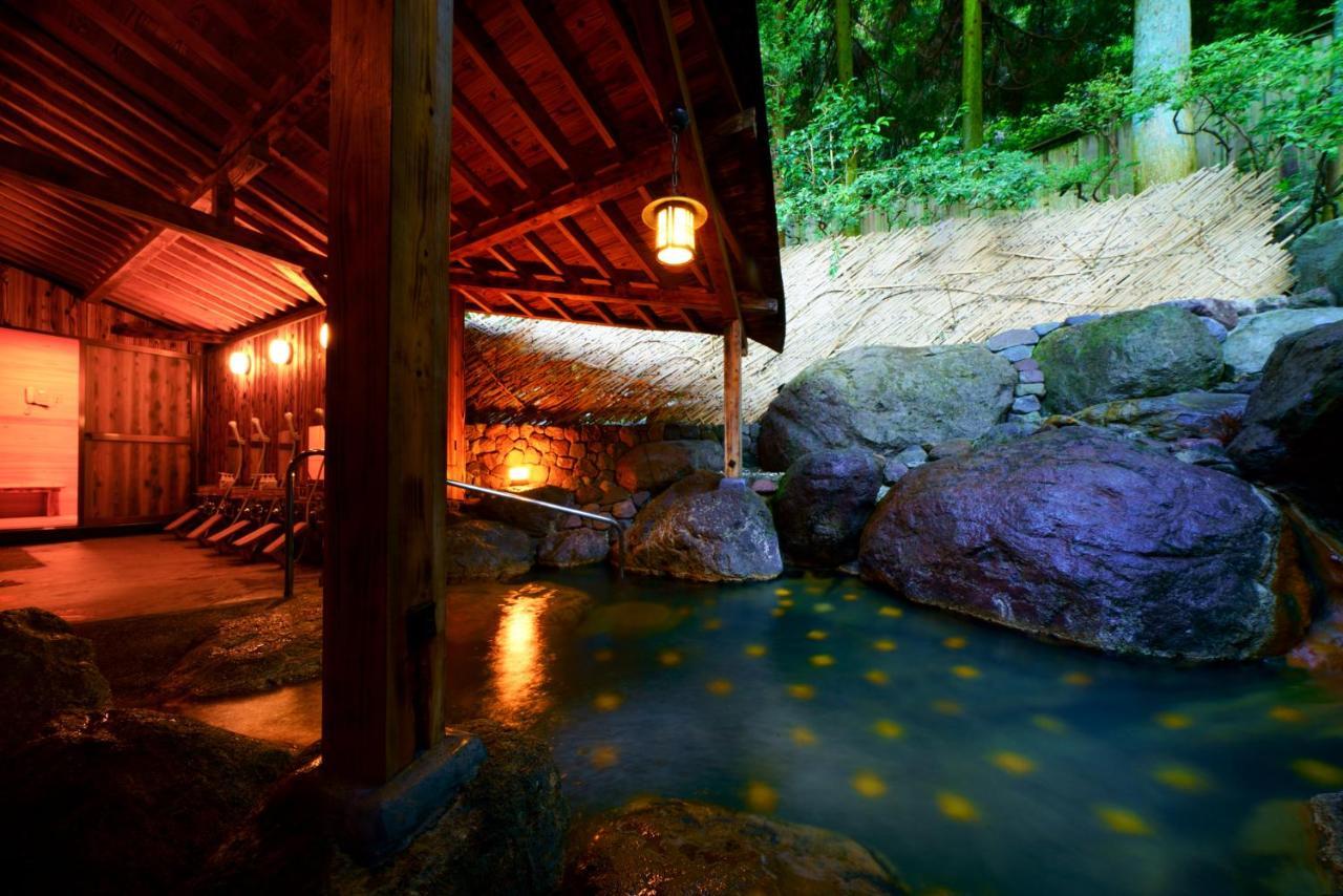 Beppu Showaen Екстер'єр фото