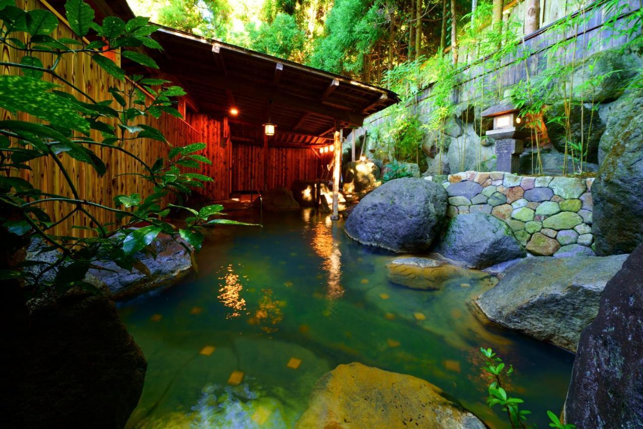Beppu Showaen Екстер'єр фото