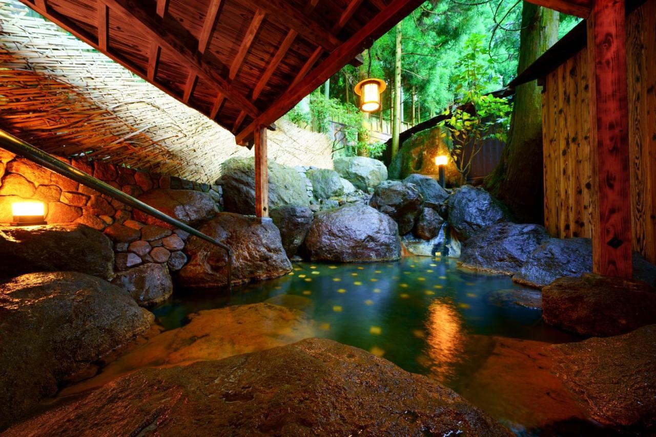 Beppu Showaen Екстер'єр фото