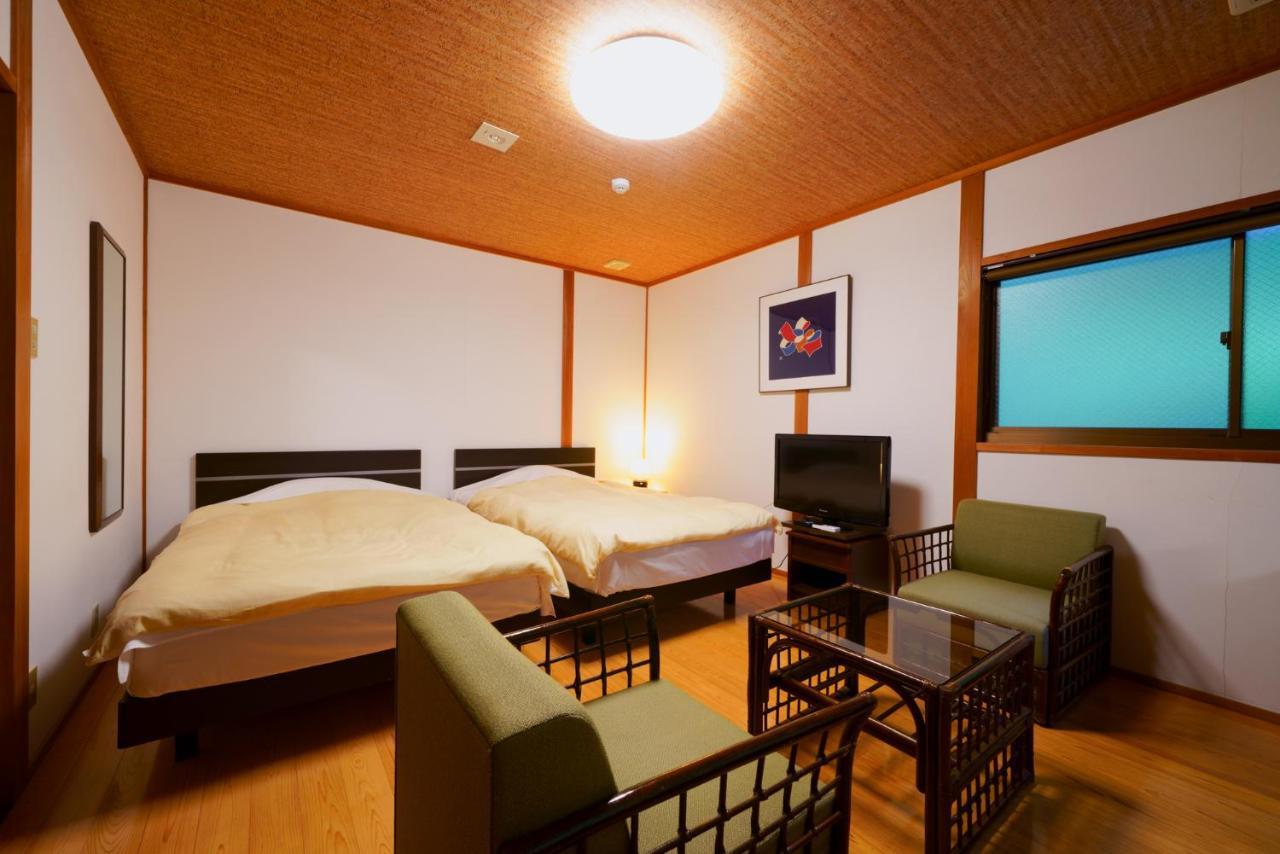 Beppu Showaen Екстер'єр фото