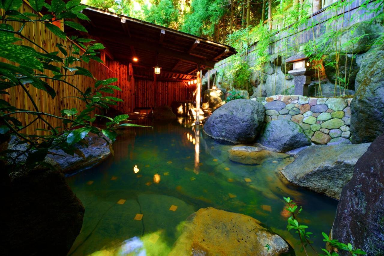 Beppu Showaen Екстер'єр фото